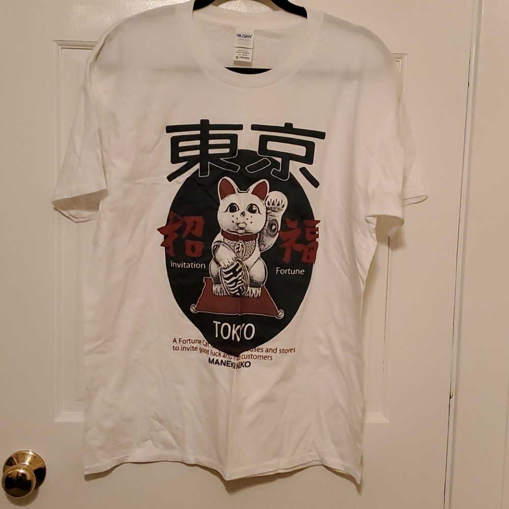 Mens T-shirt with Tokyo cat